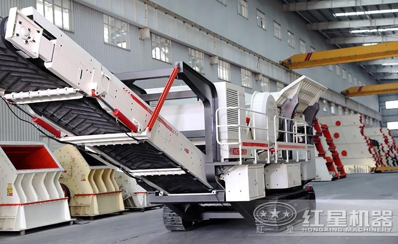 小型車載式鵝卵石破碎機，履帶液壓驅(qū)動