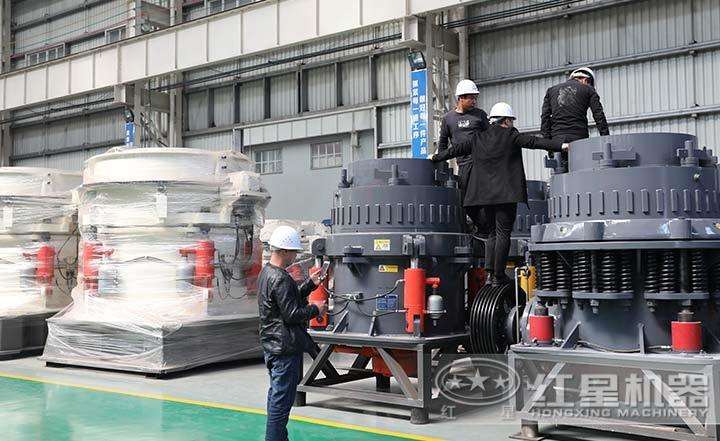 全液壓圓錐破碎機(jī)，液壓過載保護(hù)裝置，自動(dòng)調(diào)節(jié)出料粒度