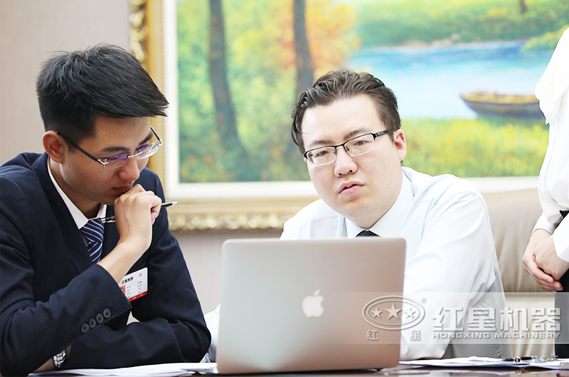 量身為用戶設(shè)計風(fēng)化石制砂、洗沙設(shè)備方案